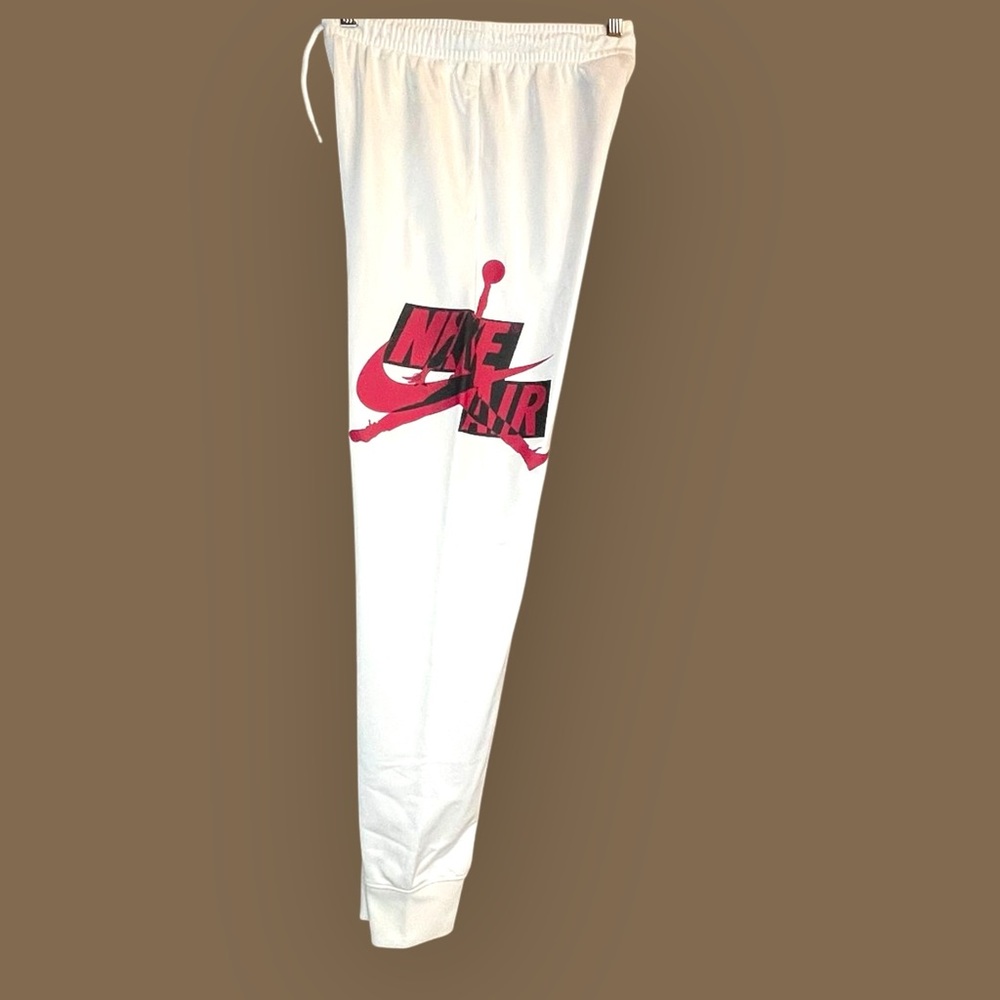 Nike Air Jordan White with Red Graphic Jogger Sweat Pants Youth Lg 12-13 yrs